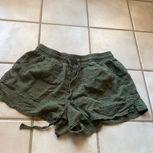 dark green loose shorts